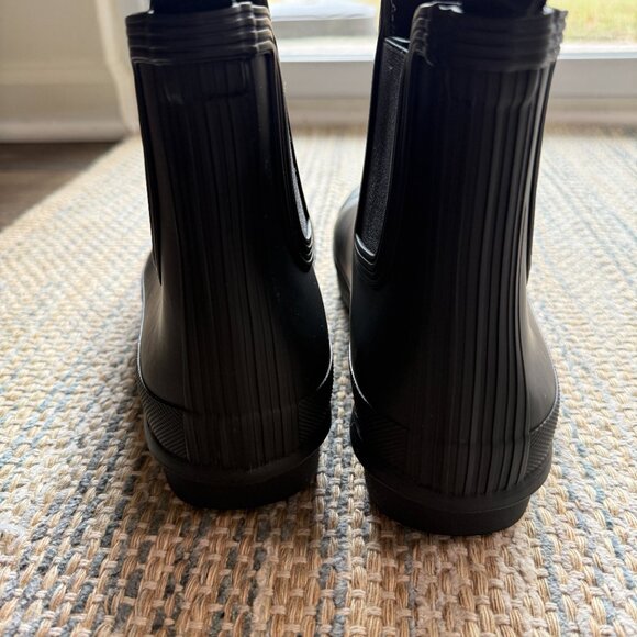 Hunter Women's Original Chelsea Boots - Picture 4 of 5